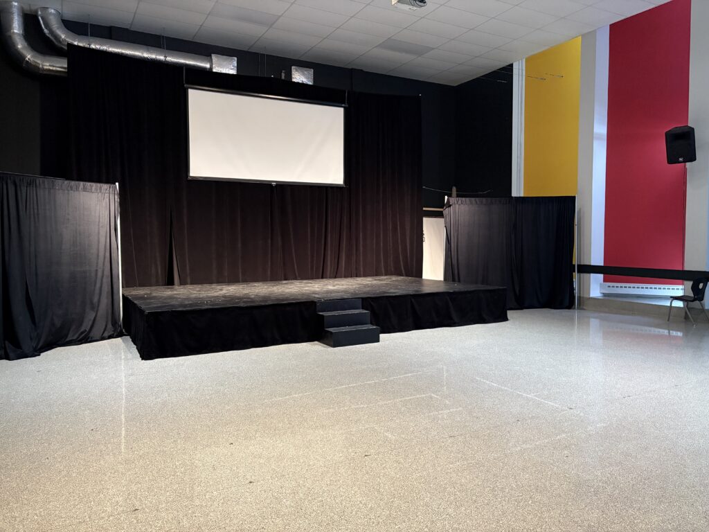 Salle des arts du Collège NF